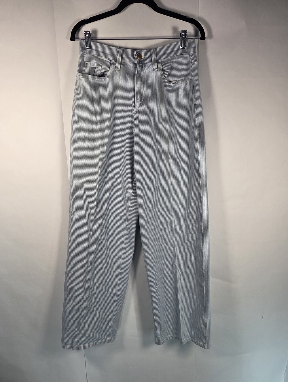 Universal Thread Blue and White Pinstripe Relaxed Women's Jeans